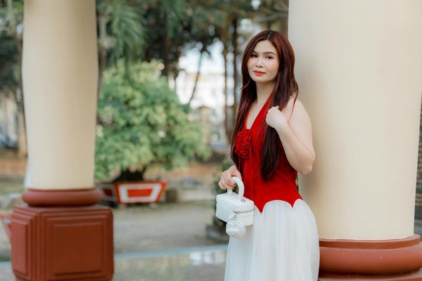 How do you make a perfectly flaky fish and chips at home?